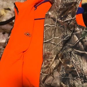 Redhead Reversible Vest